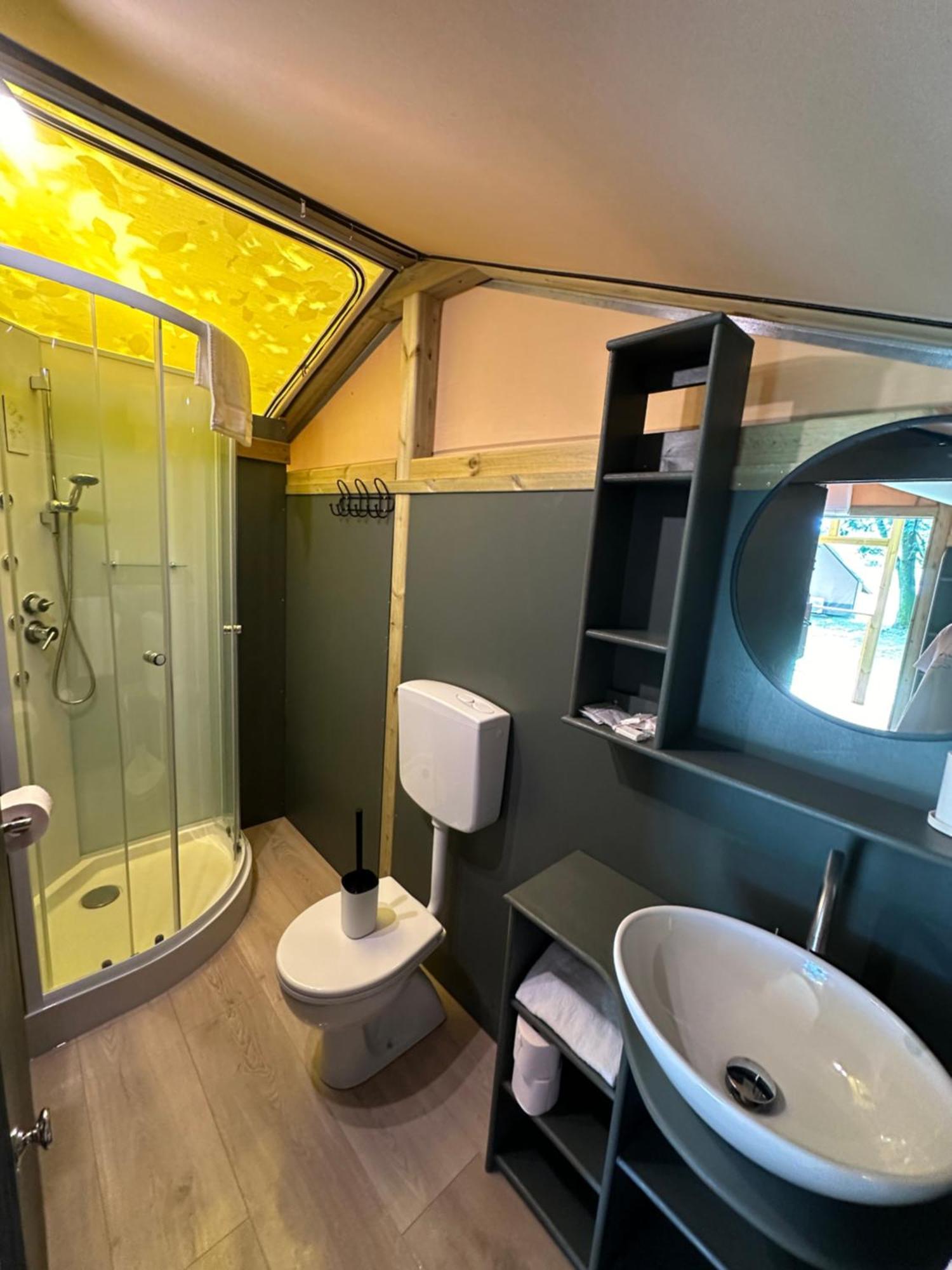Glamping Camping Rivabella Lecco Εξωτερικό φωτογραφία